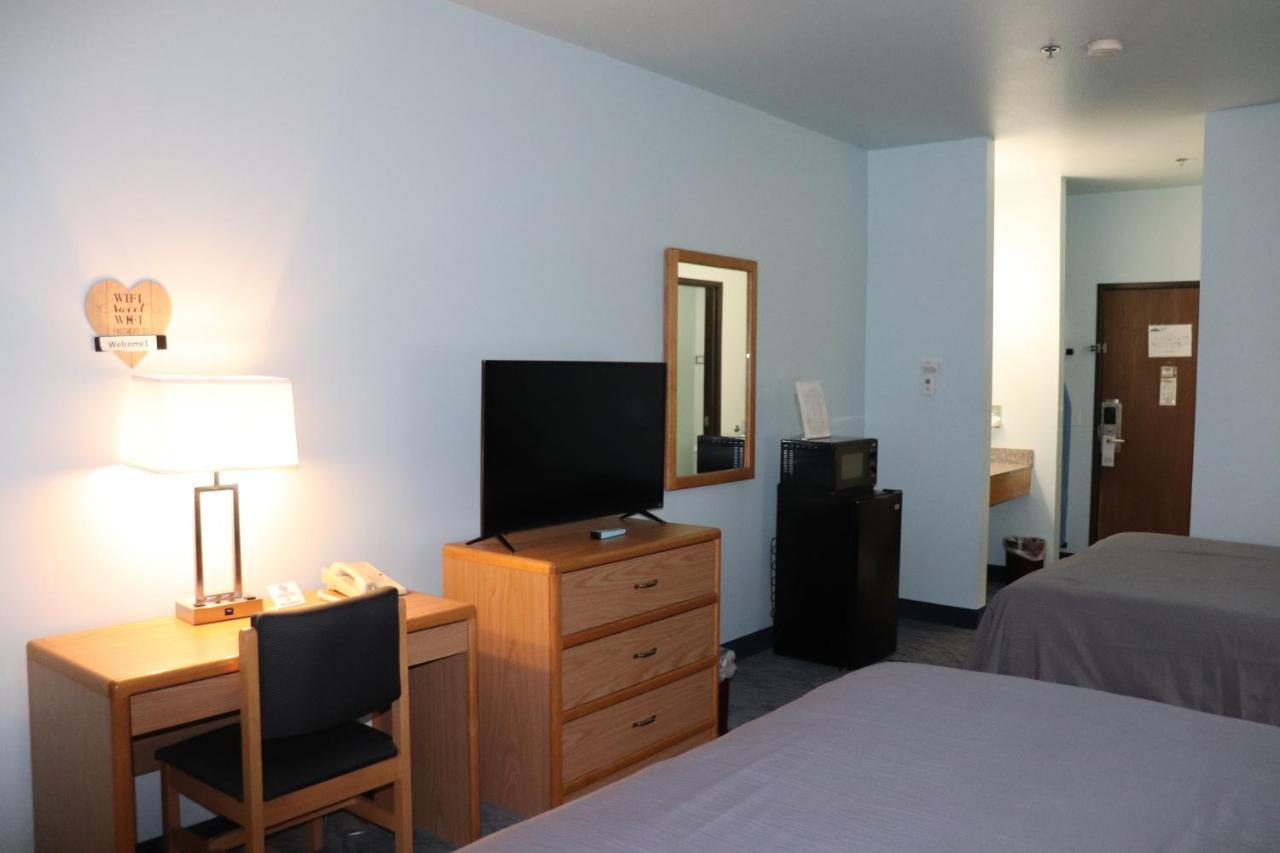 Bay Inn Tawas City Exterior foto